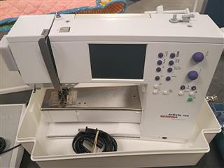 BERNINA ARTISTA 165